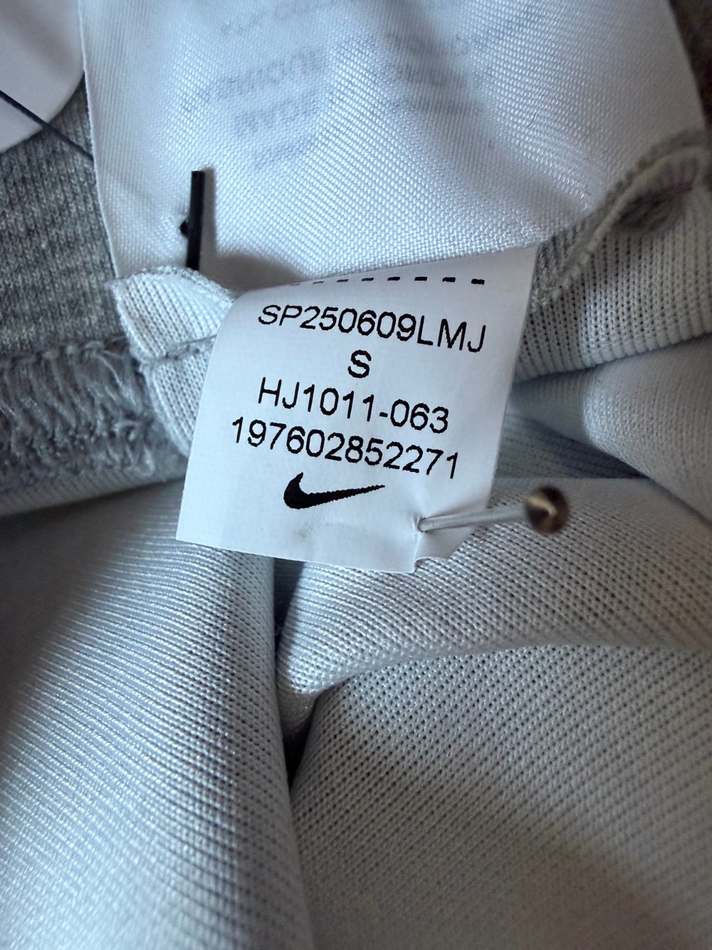 Nike Sportswear Womens Small Grey Tight Fit High Rise Full Length Yoga Pants NWT - Picture 12 of 13